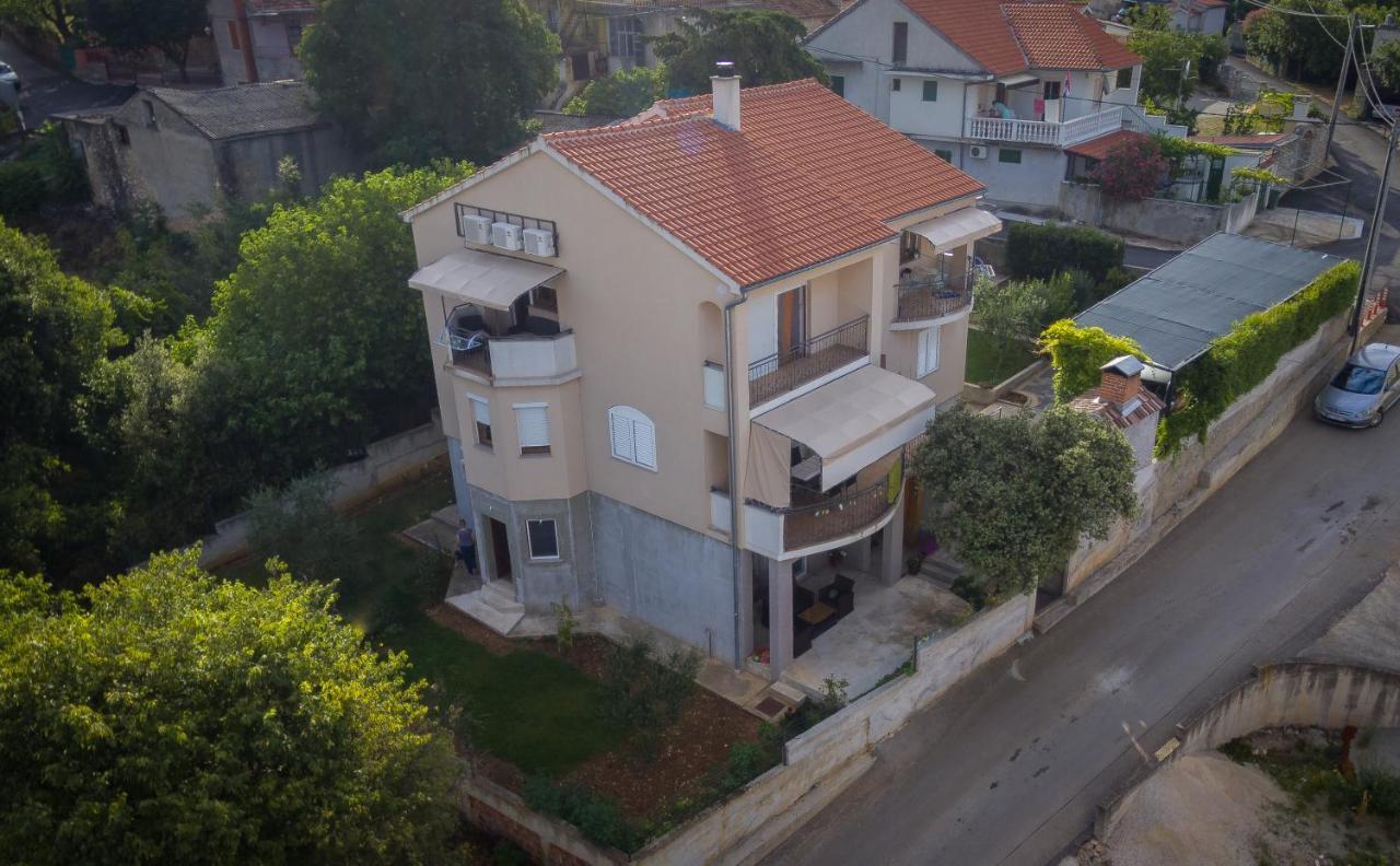 Apartament Jukic Sveti Filip i Jakov Buitenkant foto