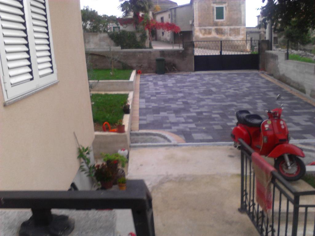 Apartament Jukic Sveti Filip i Jakov Buitenkant foto