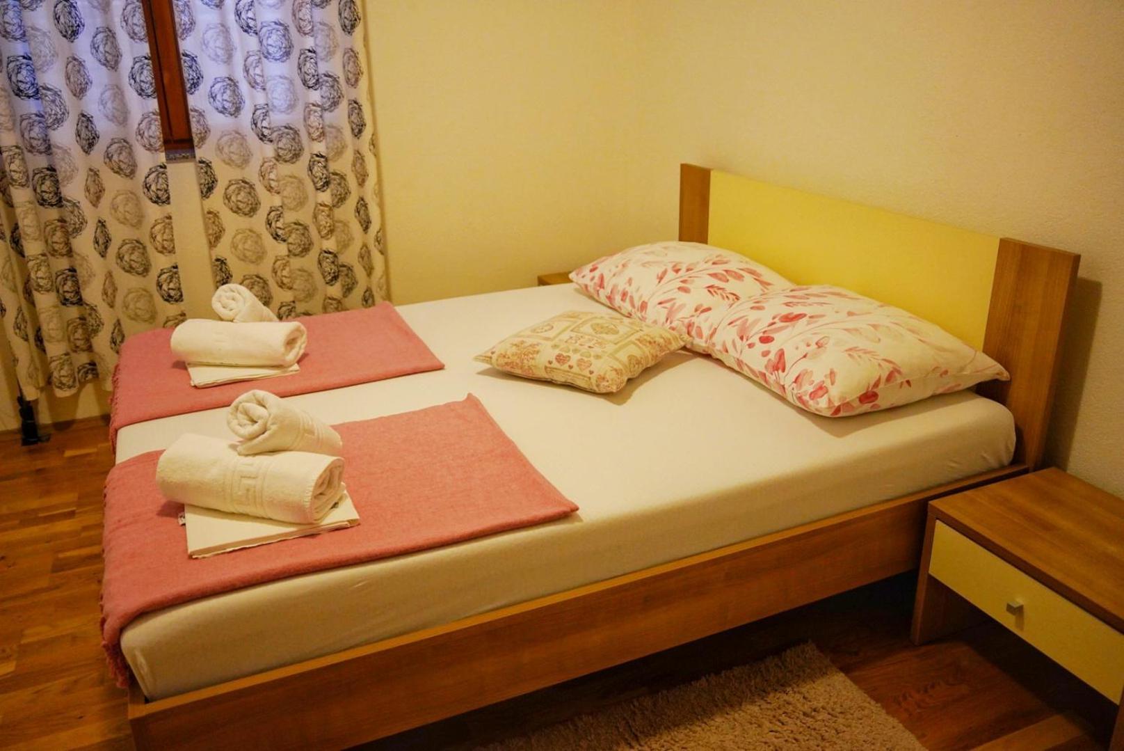 Apartament Jukic Sveti Filip i Jakov Buitenkant foto