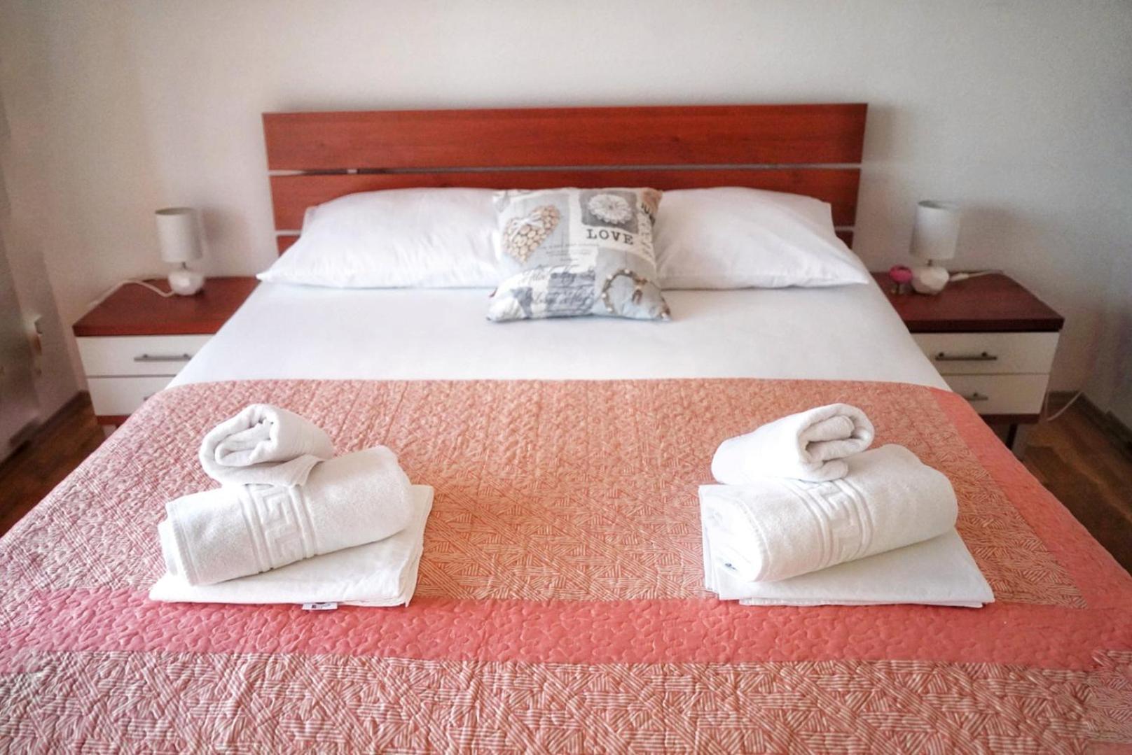 Apartament Jukic Sveti Filip i Jakov Buitenkant foto