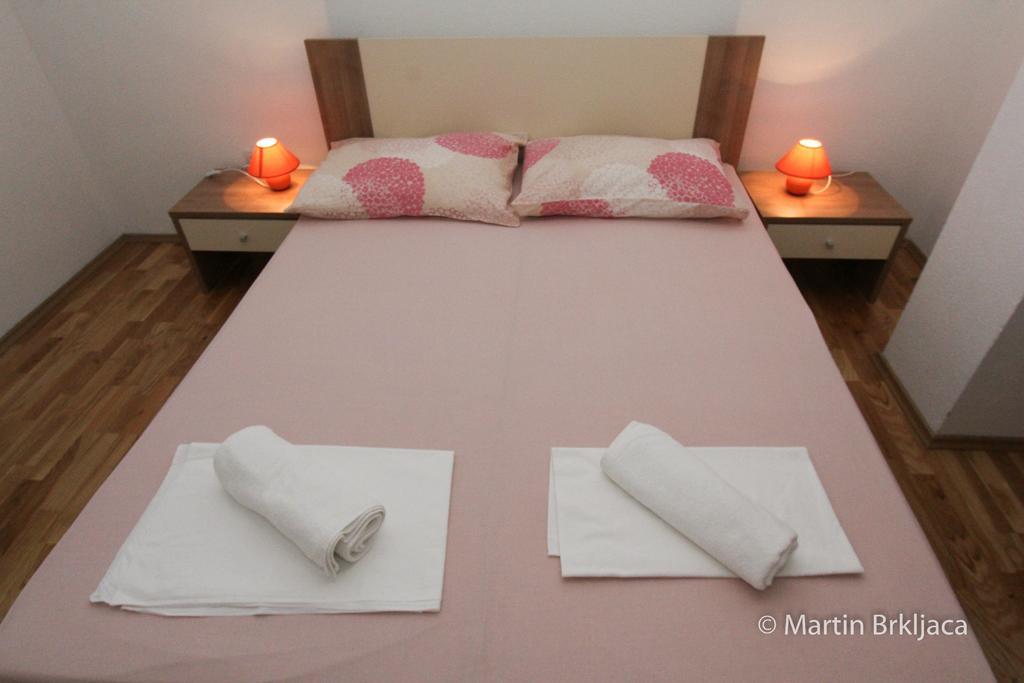 Apartament Jukic Sveti Filip i Jakov Buitenkant foto