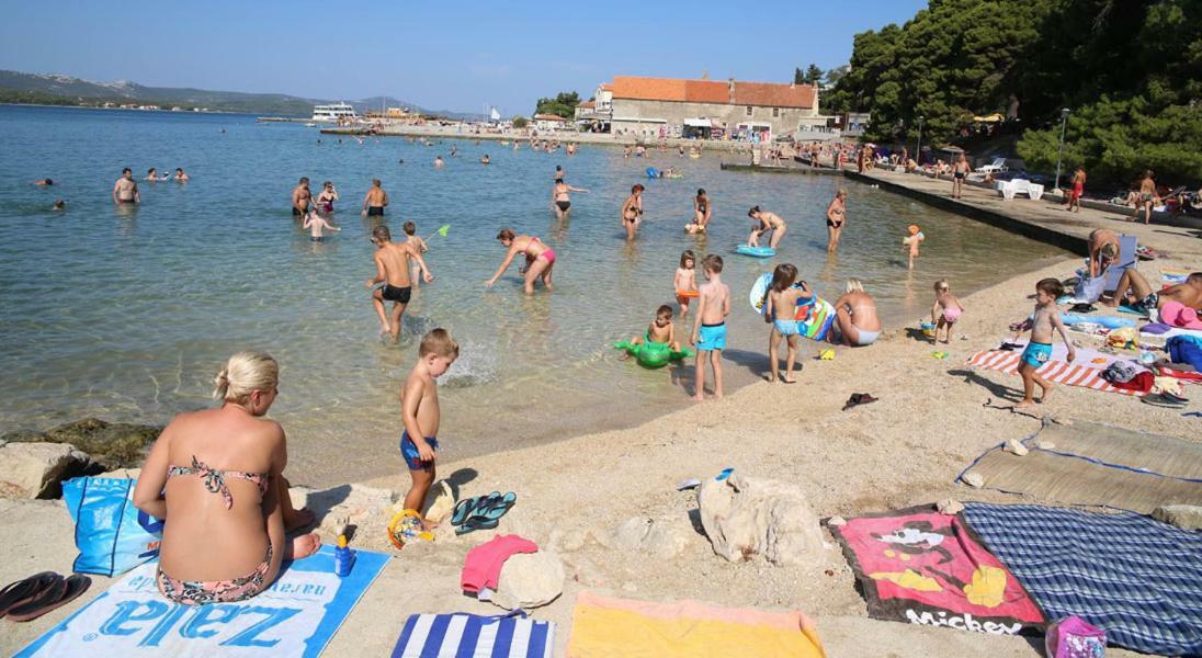 Apartament Jukic Sveti Filip i Jakov Buitenkant foto