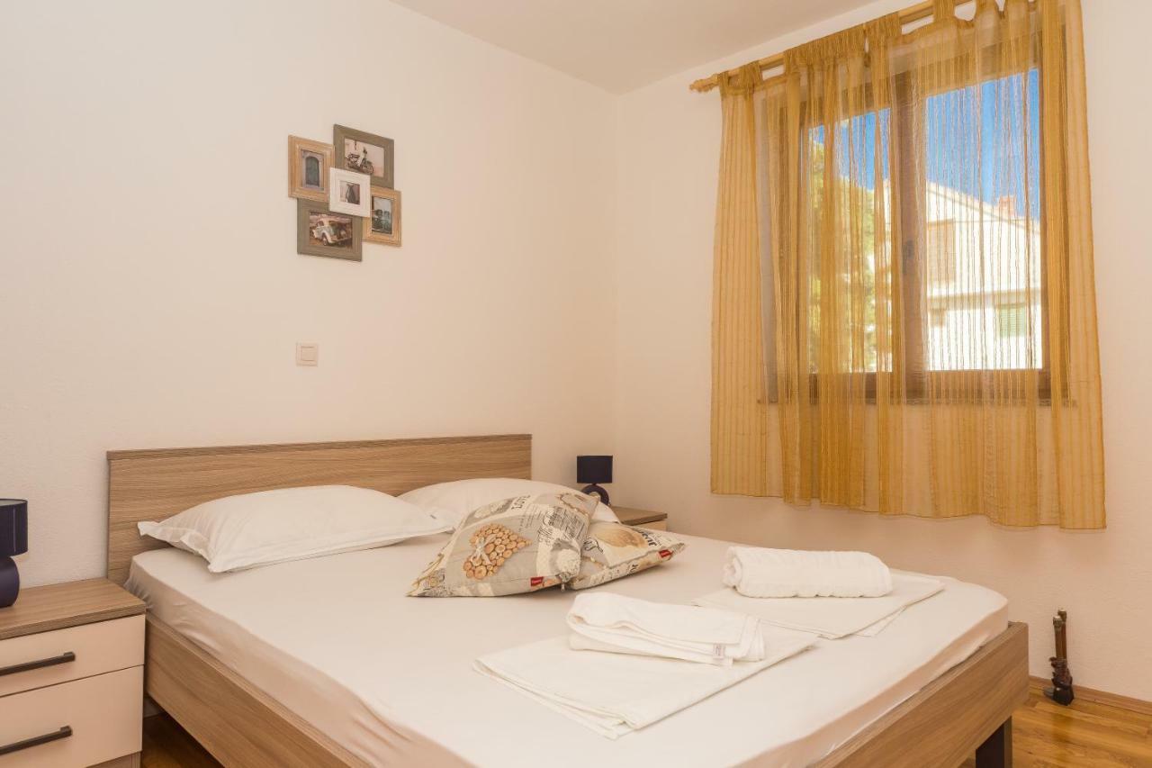 Apartament Jukic Sveti Filip i Jakov Buitenkant foto